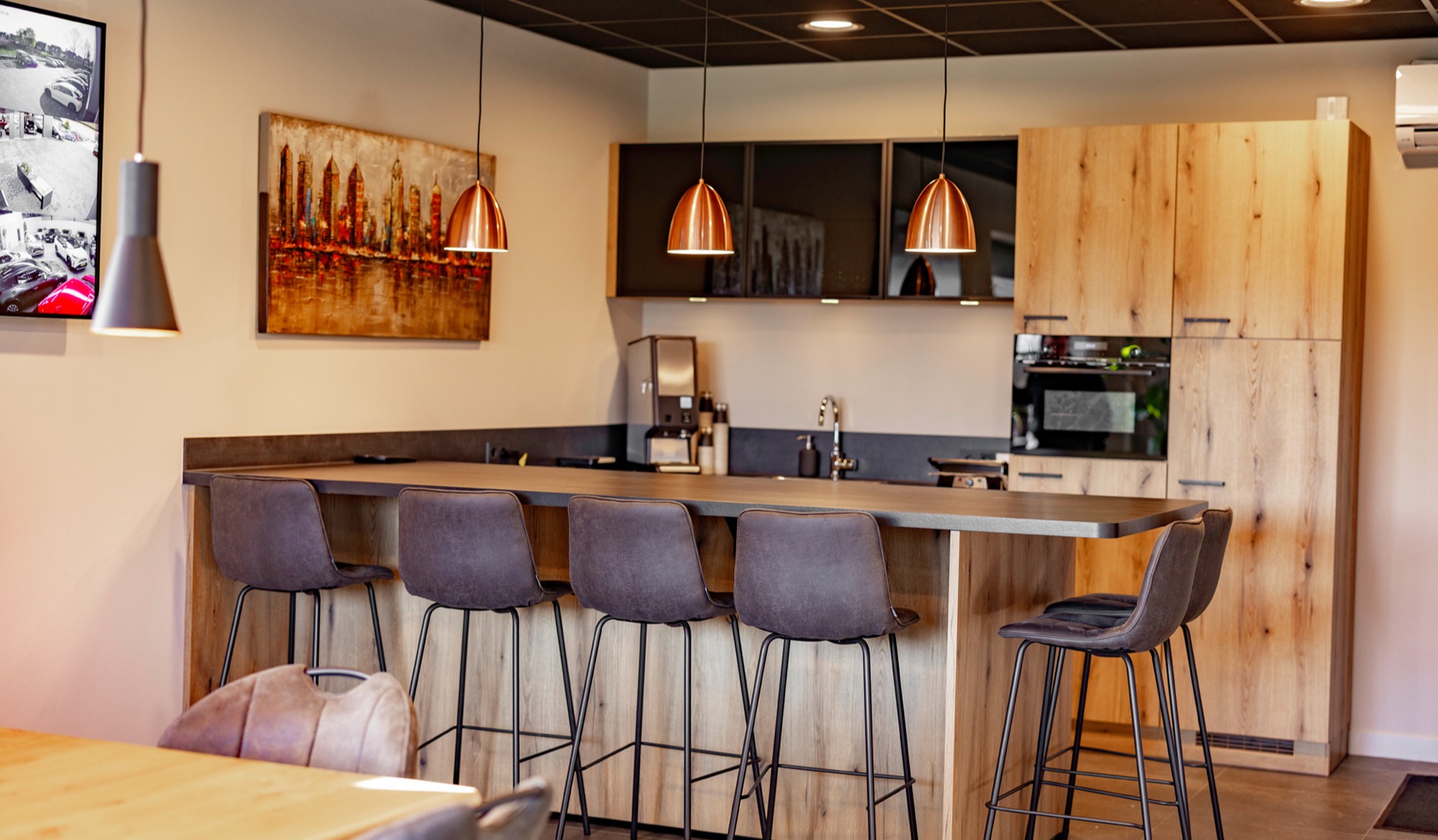 Gallery gallery_images_1_1_1775029285436837428.jpg  | Garage Verburg