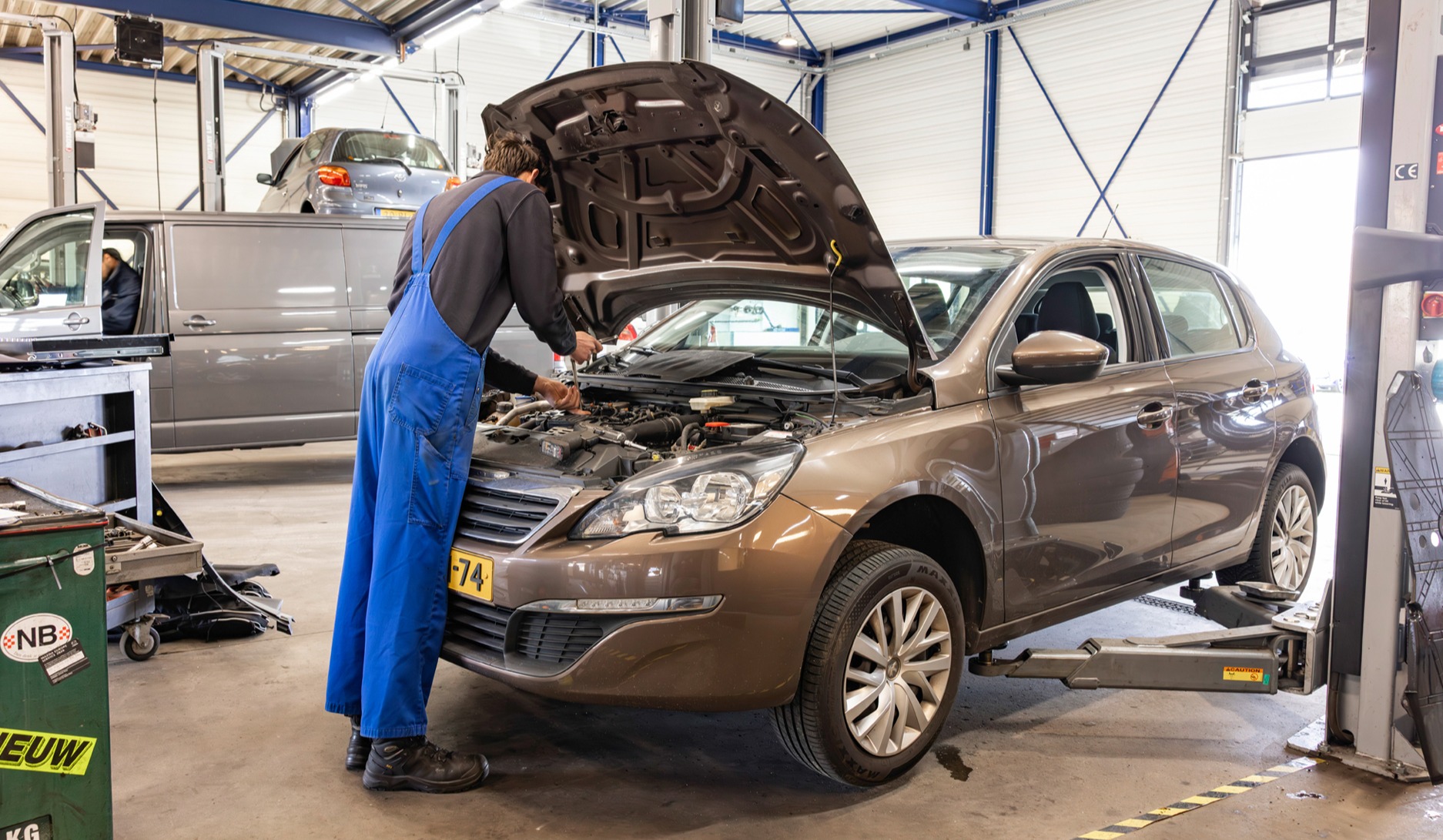 Gallery gallery_images_1_2_17750292851521722516.jpg  | Garage Verburg