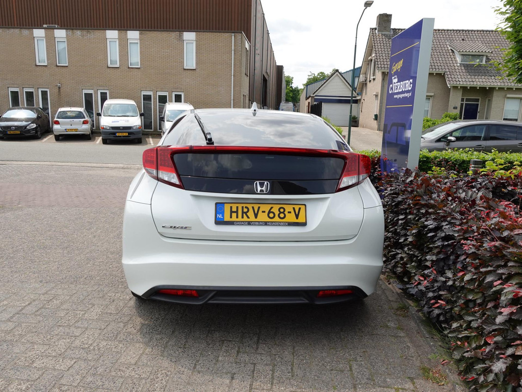 Hyundai i30 1.4 T-GDI Premium (Navi,Camera,Cruise,PDC,Stoel+Stuurverwarming,PDC,Elek.panoramadak) 53595472-12.jpg | Garage Verburg