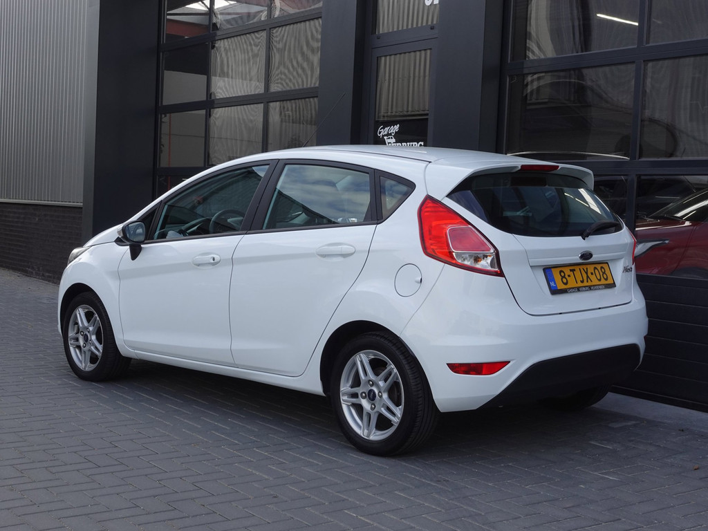 Toyota Yaris 1.5 Hybrid Lease Automaat (Navi,Camera,Cruise,Lm velgen,Trekhaak) 52710848-15.jpg | Garage Verburg