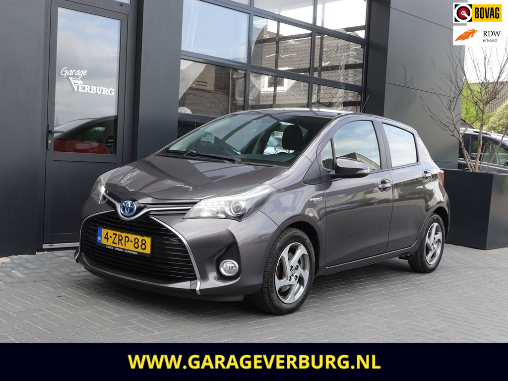 Toyota Auris 1.8 Hybrid Aspiration (Navigatie,Camera,Cruise,Stoelverwarming,Keyless) 51400201-18.jpg | Garage Verburg