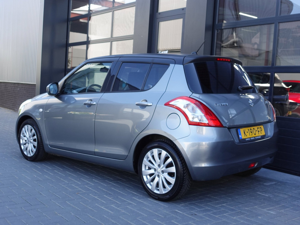 Toyota Yaris 1.3 VVT-i Sol Automaat (Airco,Trekhaak) 53144696-8.jpg | Garage Verburg