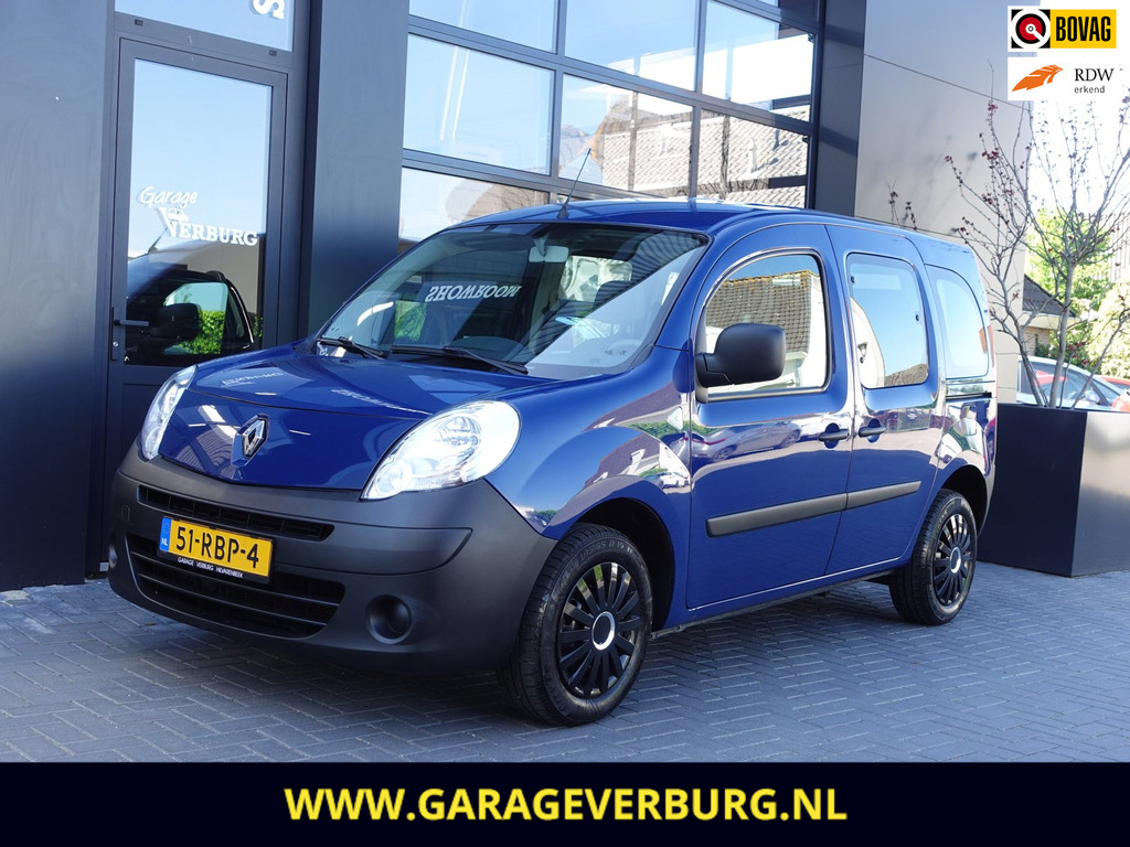 Mercedes-Benz B-Klasse 180 Prestige (Achteruitrijcamera,Cruise,PDC,Stoelverwarming,1/2 Leer) 39078832-17.jpg | Garage Verburg
