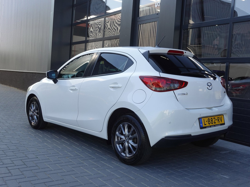 Toyota Auris 1.8 Hybrid Aspiration (Navigatie,Camera,Cruise,Stoelverwarming,Keyless) 51400201-18.jpg | Garage Verburg