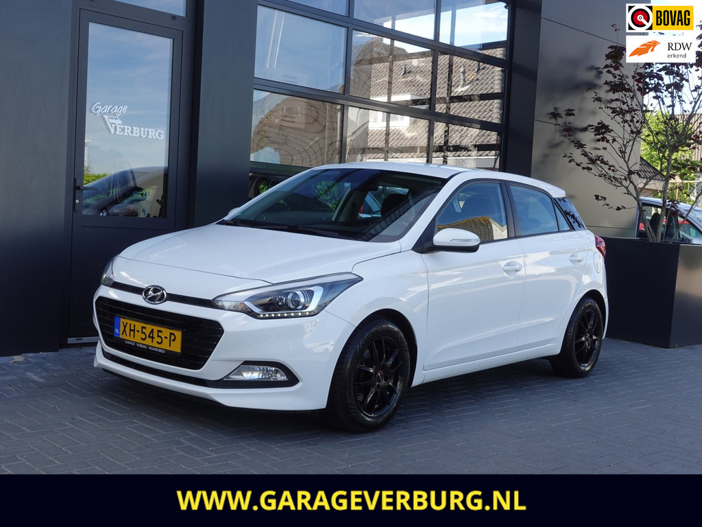 Toyota Yaris 1.3 VVT-i Now (Airco,Trekhaak,12-2013) 52592189-15.jpg | Garage Verburg
