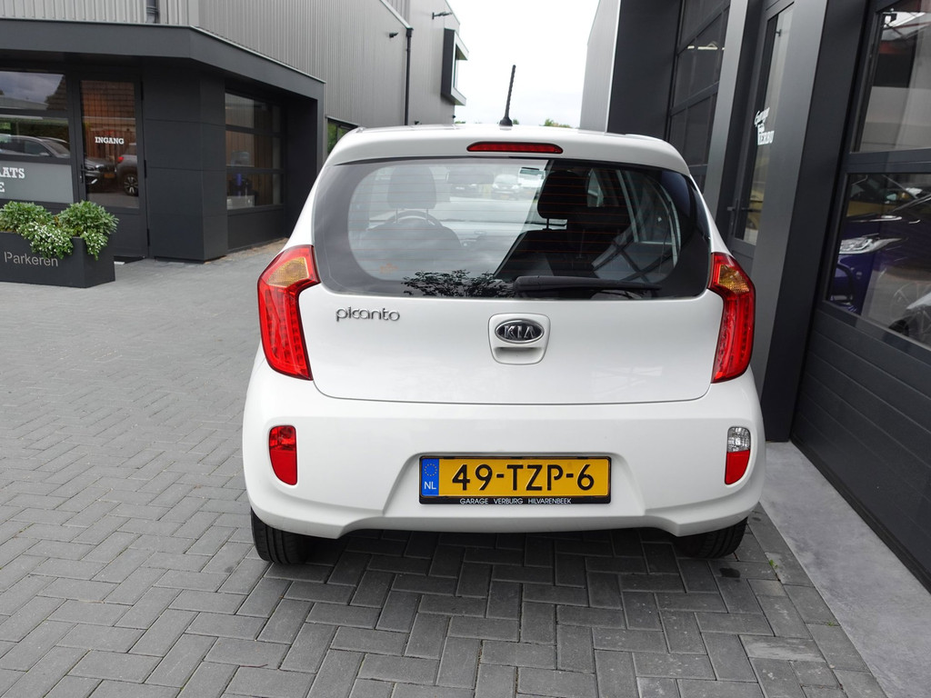 Toyota Yaris 1.3 VVT-i Sol Automaat - 73.325 Km 56482580-9.jpg | Garage Verburg