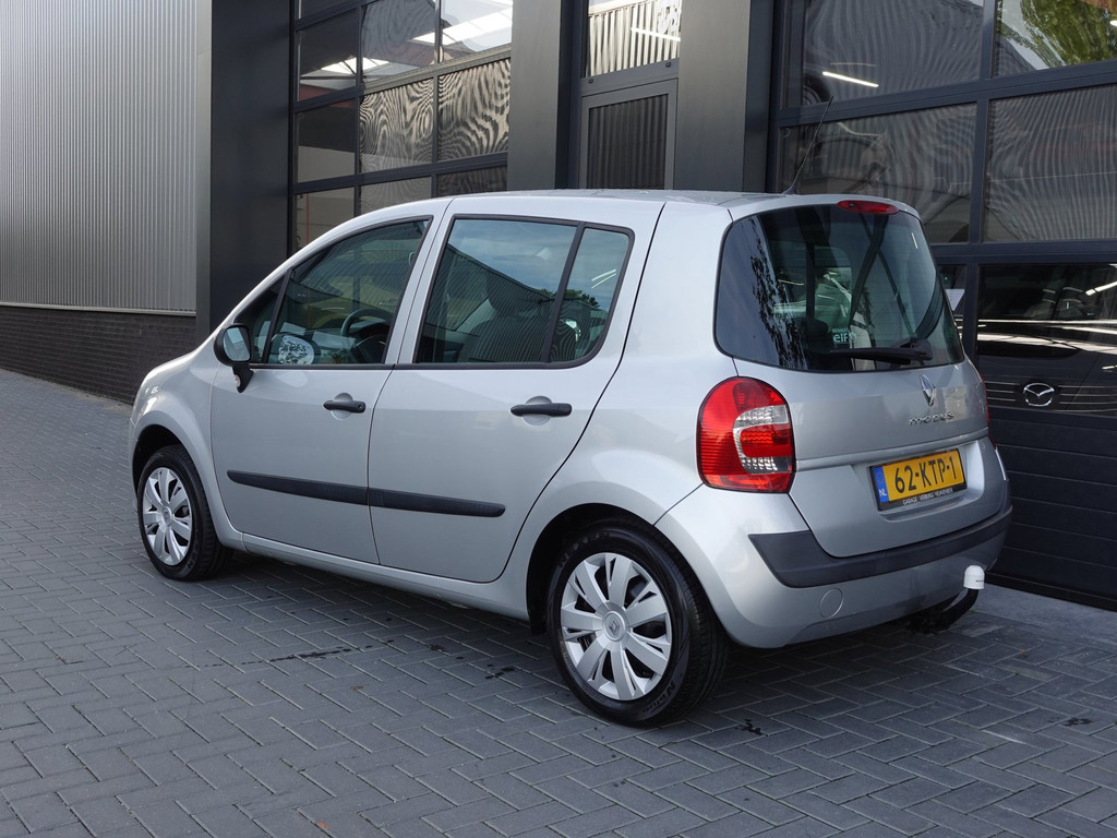 Suzuki SX4 1.5 Base (Airco,Trekhaak) 57038437-10.jpg | Garage Verburg