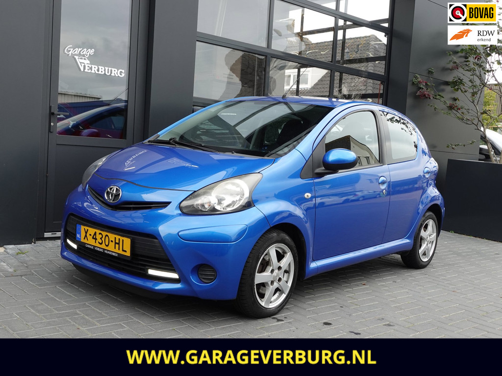 Peugeot 107 1.0 12V Millesim 200 (Airco) 57092424-6.jpg | Garage Verburg